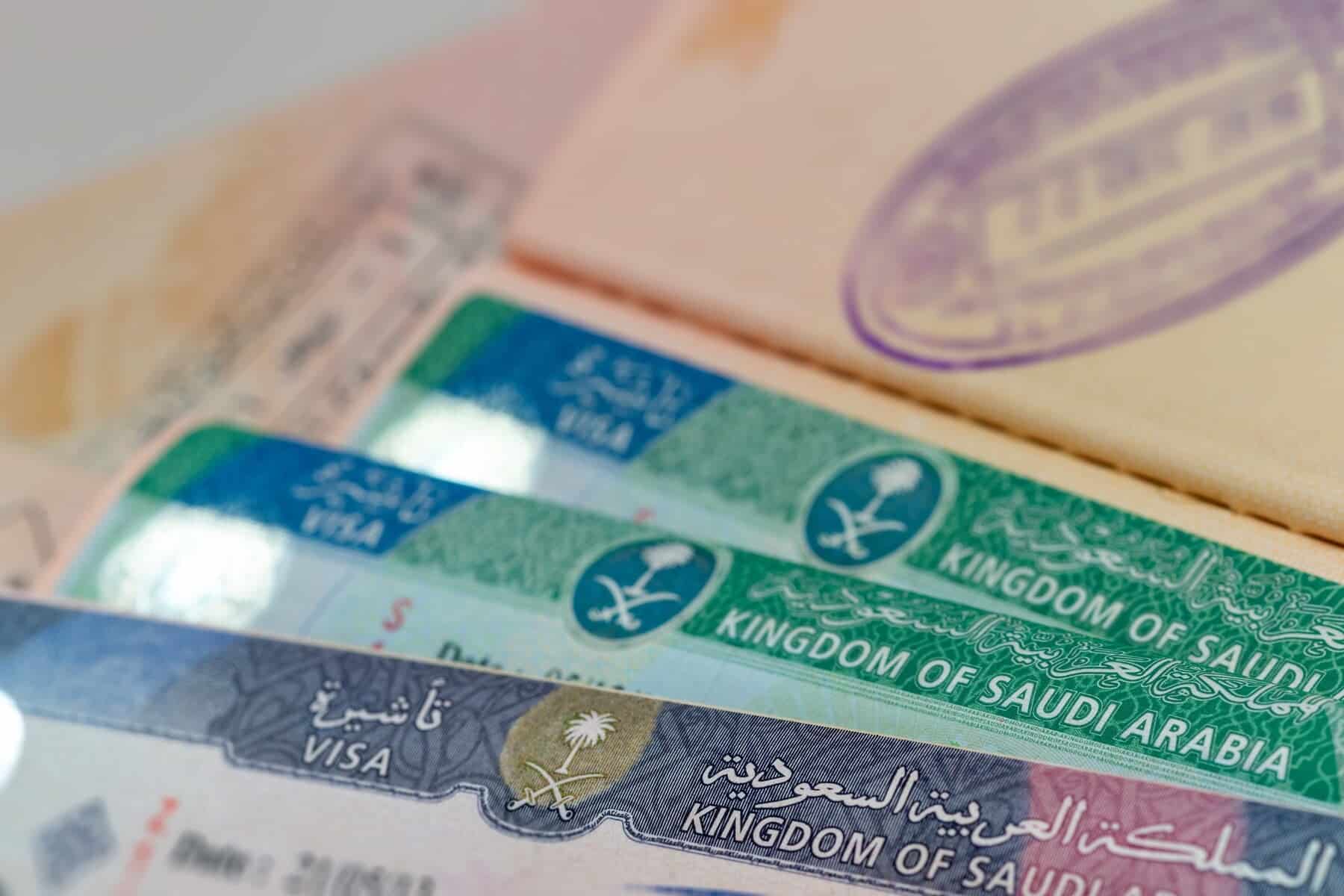 Procedure to Extend Exit Re-Entry Visas for Dependents Outside Saudi Arabia