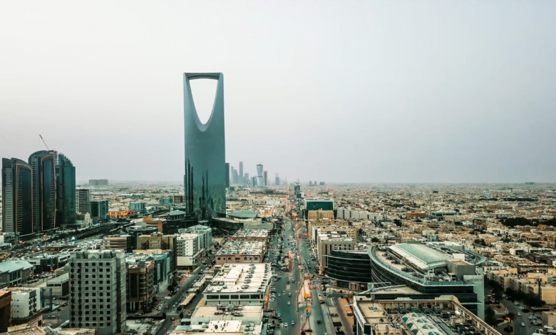 Saudi Arabia to localize six major sectors