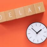 How to Deal with Salary Delays in Saudi Arabia