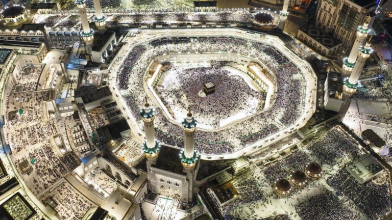 How to Register for I’tikaf in Makkah and Madinah This Ramadan