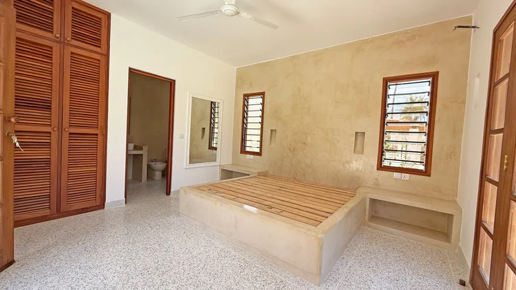 LOVELY NEW BUILD 3 BEDROOM VILLA